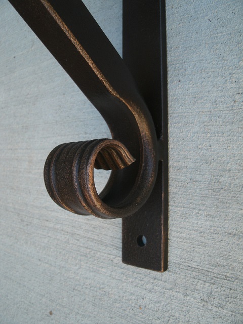 standard-1-inch-metal-brackets
