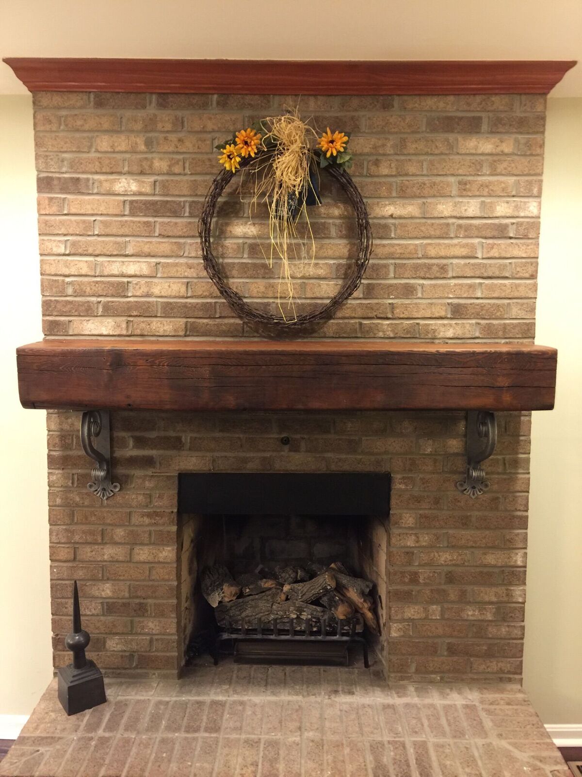 Explore a gallery of customer-submitted photos of their Shoreline Ornamental Iron brackets