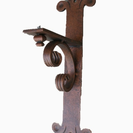 decorative-wrought-iron-mantel-bracket