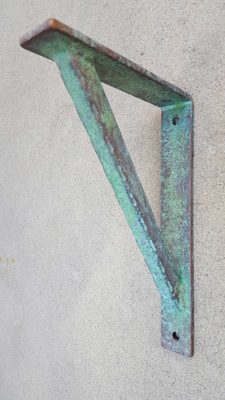small metal decorative support bracket