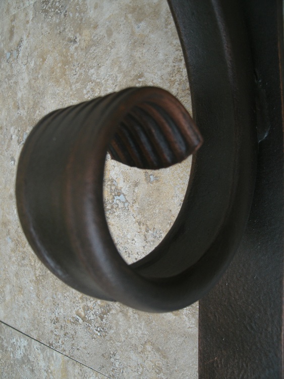 decorative-iron-mantel-corbel
